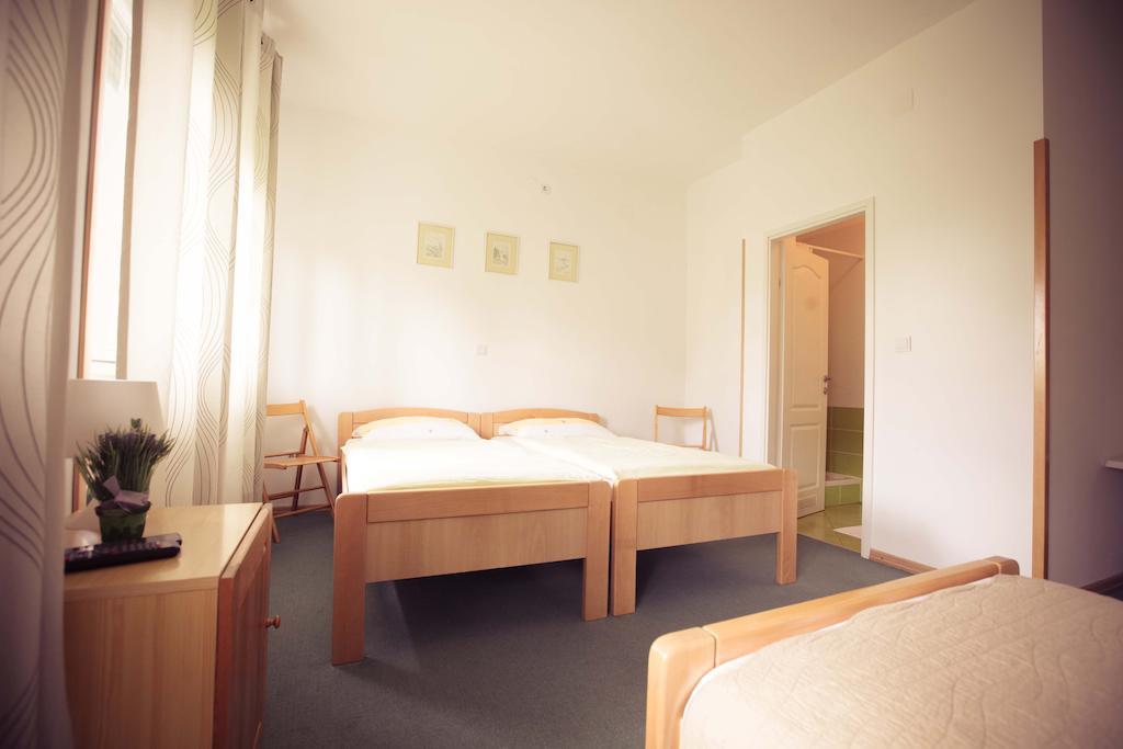 סאמובור Rooms Medved חדר תמונה